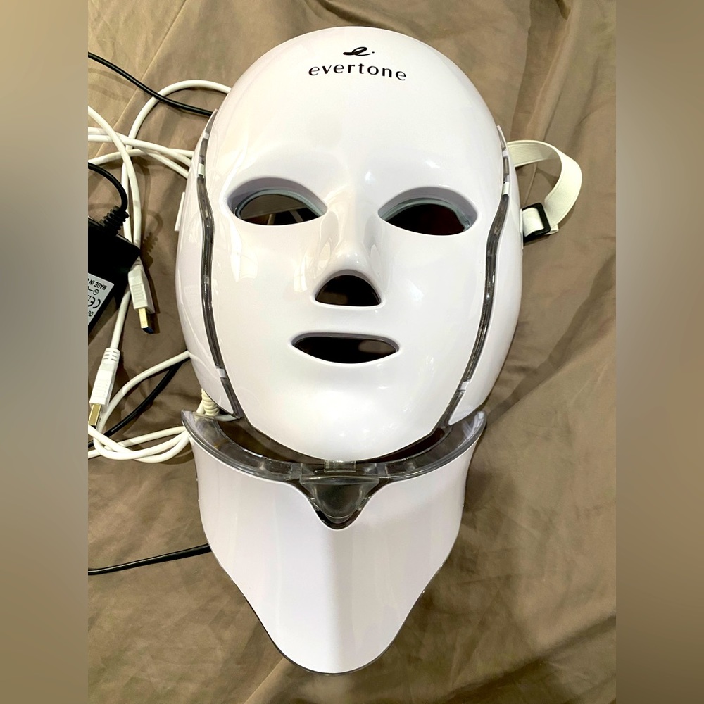 Evertone LED Face & Neck Mask